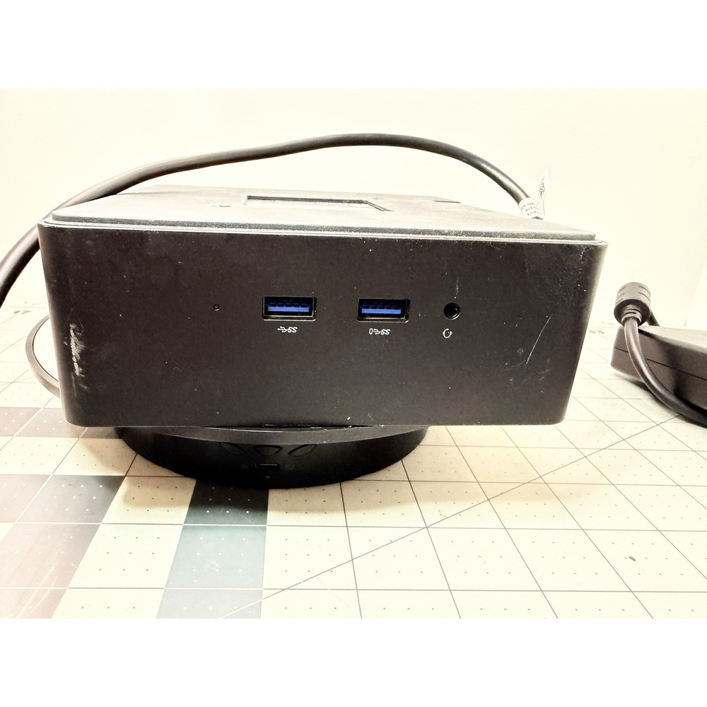 Dell Thunderbolt Dock TB16 (Model K16A) with power adapter. - Picture 6 of 8
